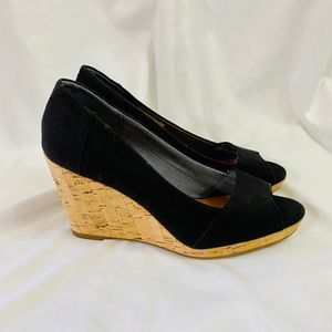 Toms Black Canvas Peep-toe Cork Wedges